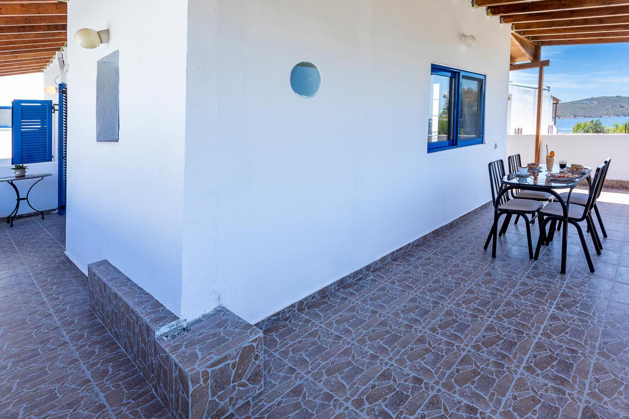 Vassilia On The Beach Serifos Livadakia Bagian luar foto